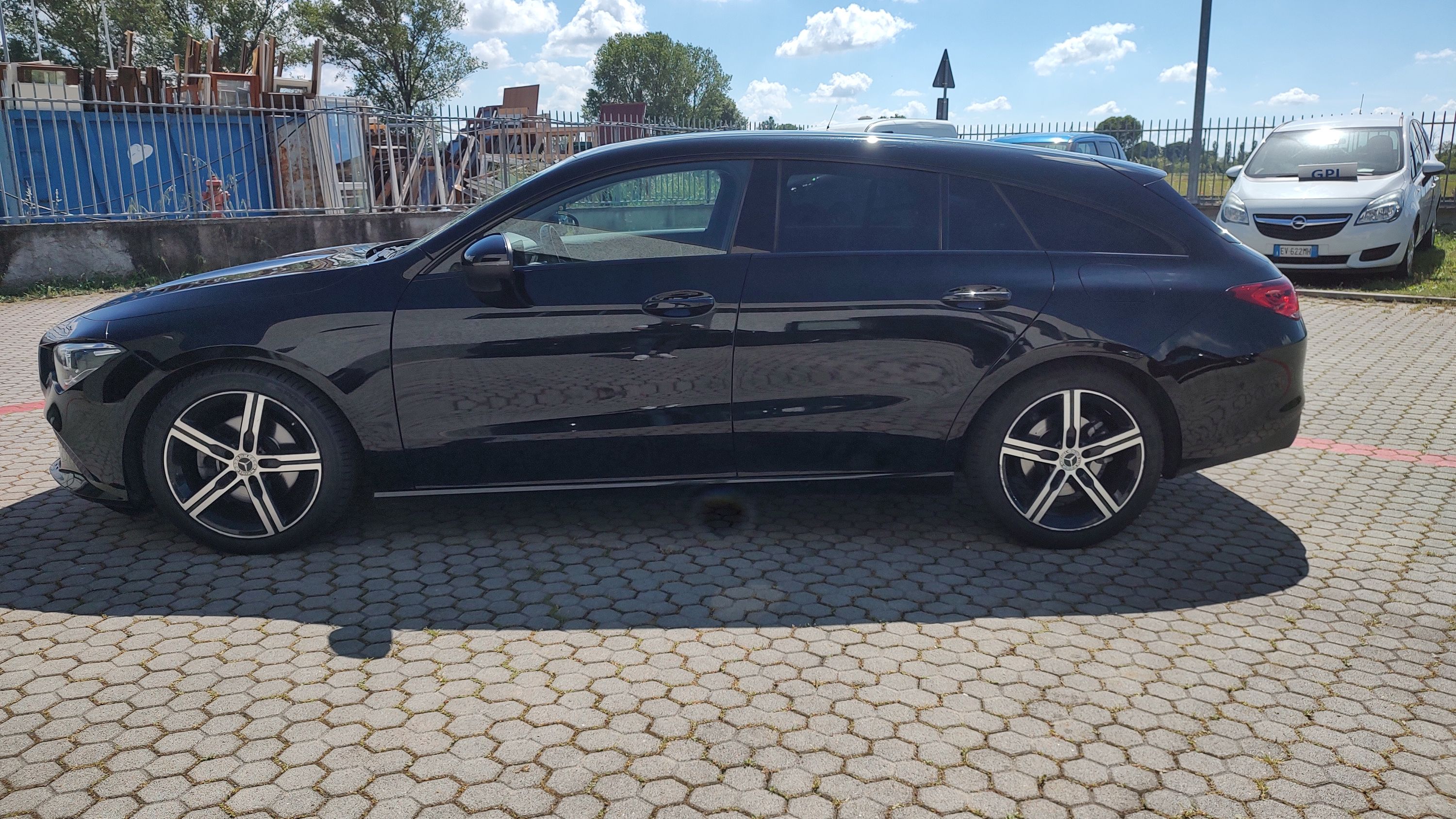 Mercedes CLA Shooting Brake 180 d Premium auto 2022 — foto 2