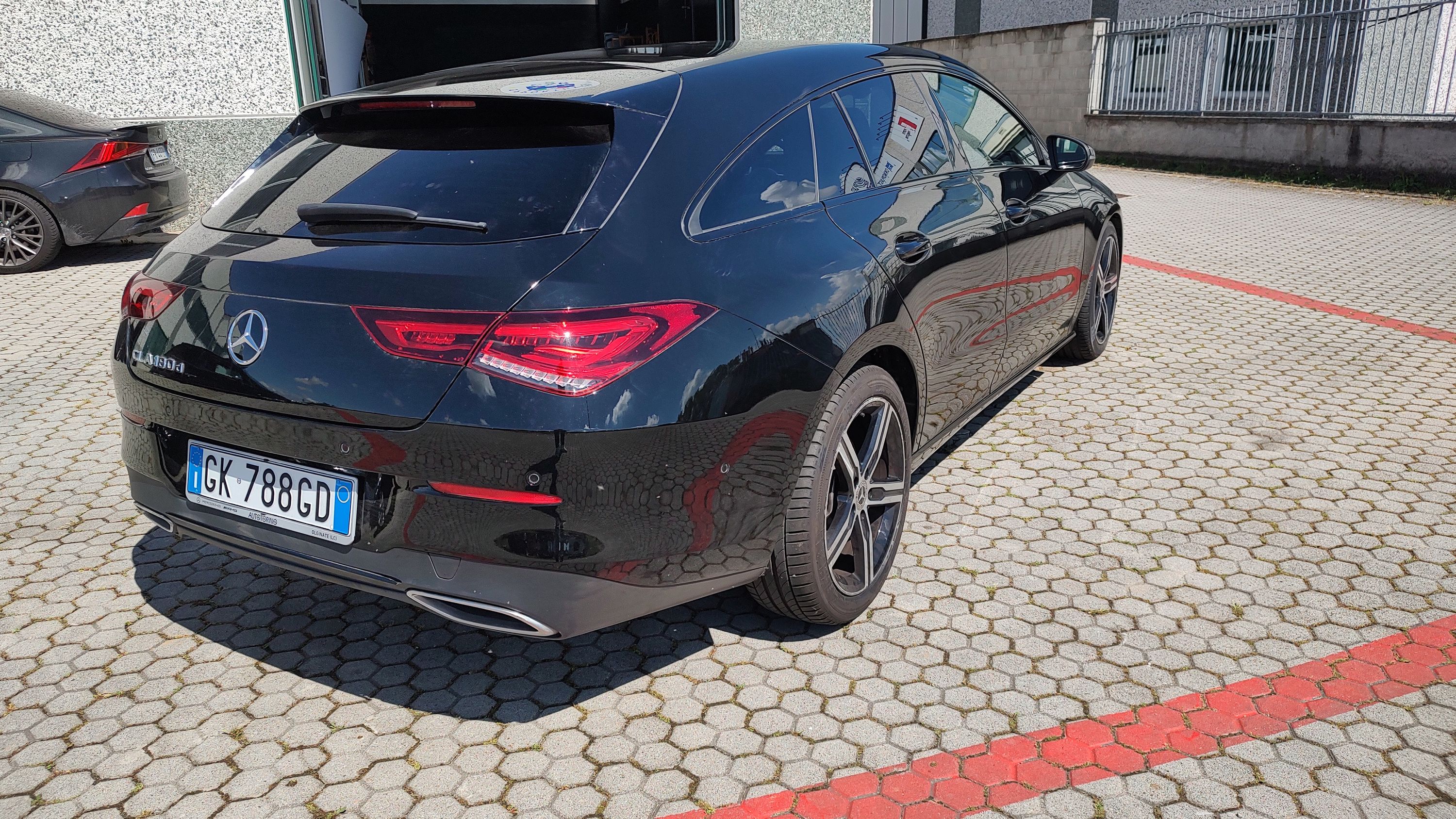 Mercedes CLA Shooting Brake 180 d Premium auto 2022 — foto 5