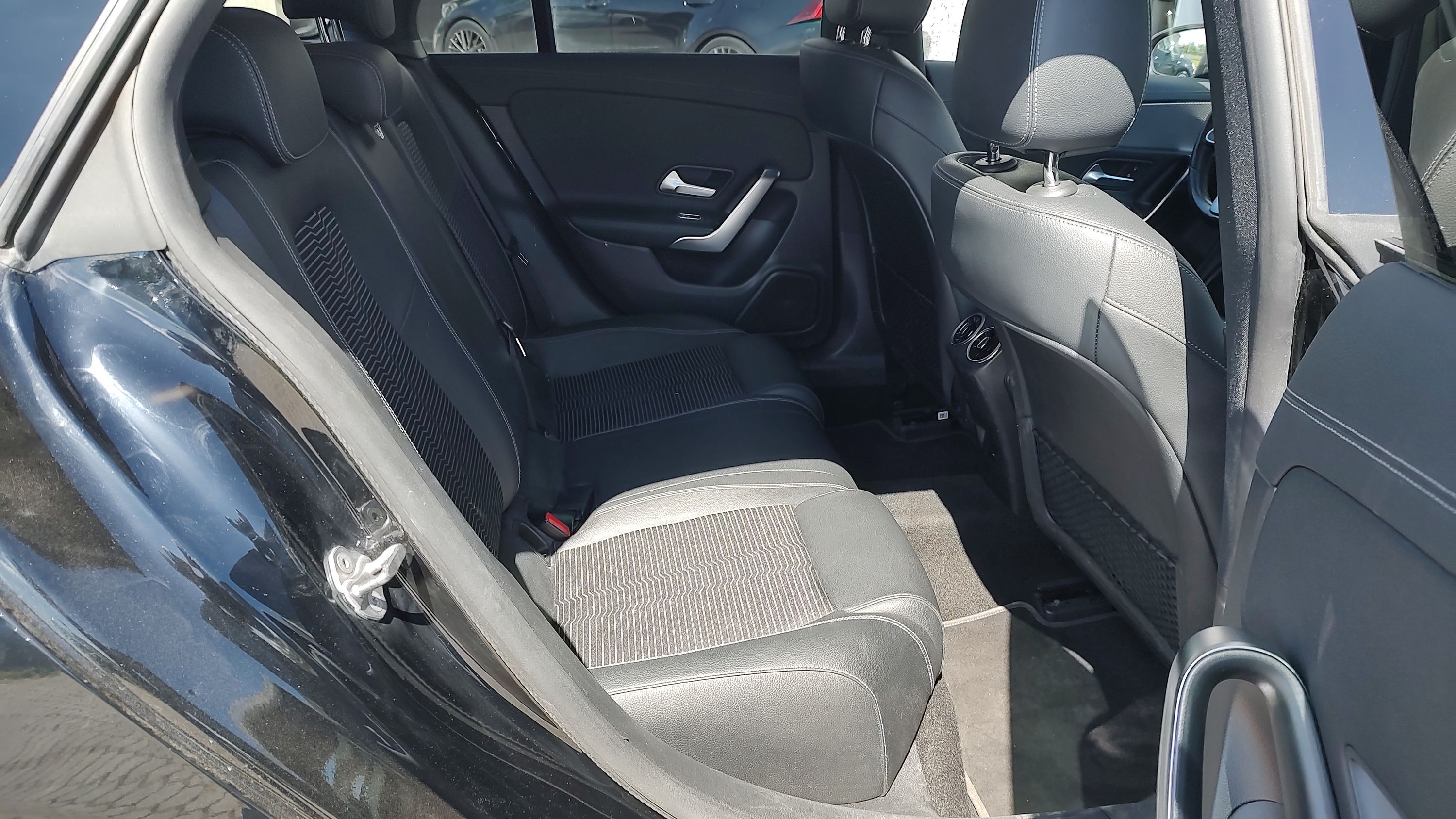 Mercedes CLA Shooting Brake 180 d Premium auto 2022 — foto 10