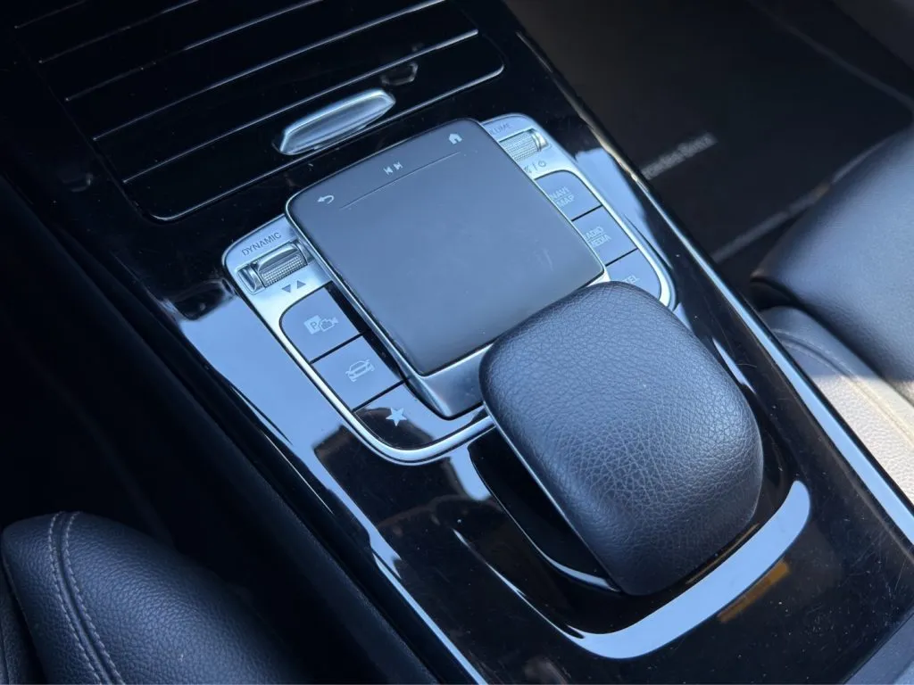 Mercedes d Automatic Business 2019 — foto 14