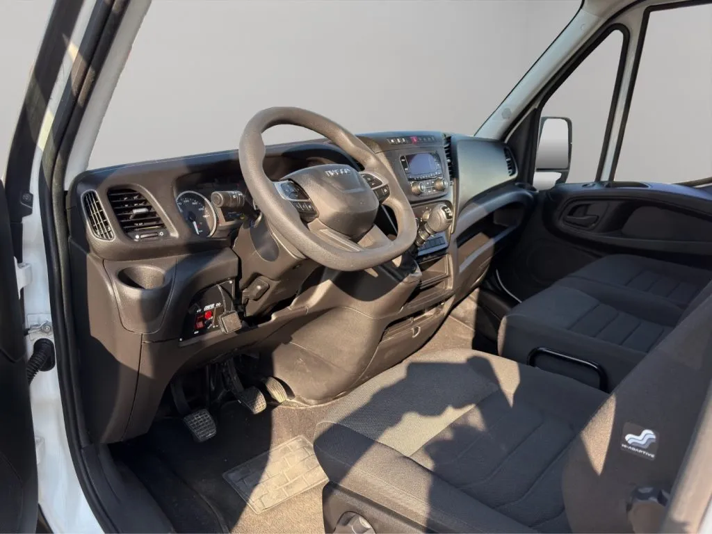 IVECO daily 35 S14 V LH3 3520 E6d-temp 2023 — foto 7