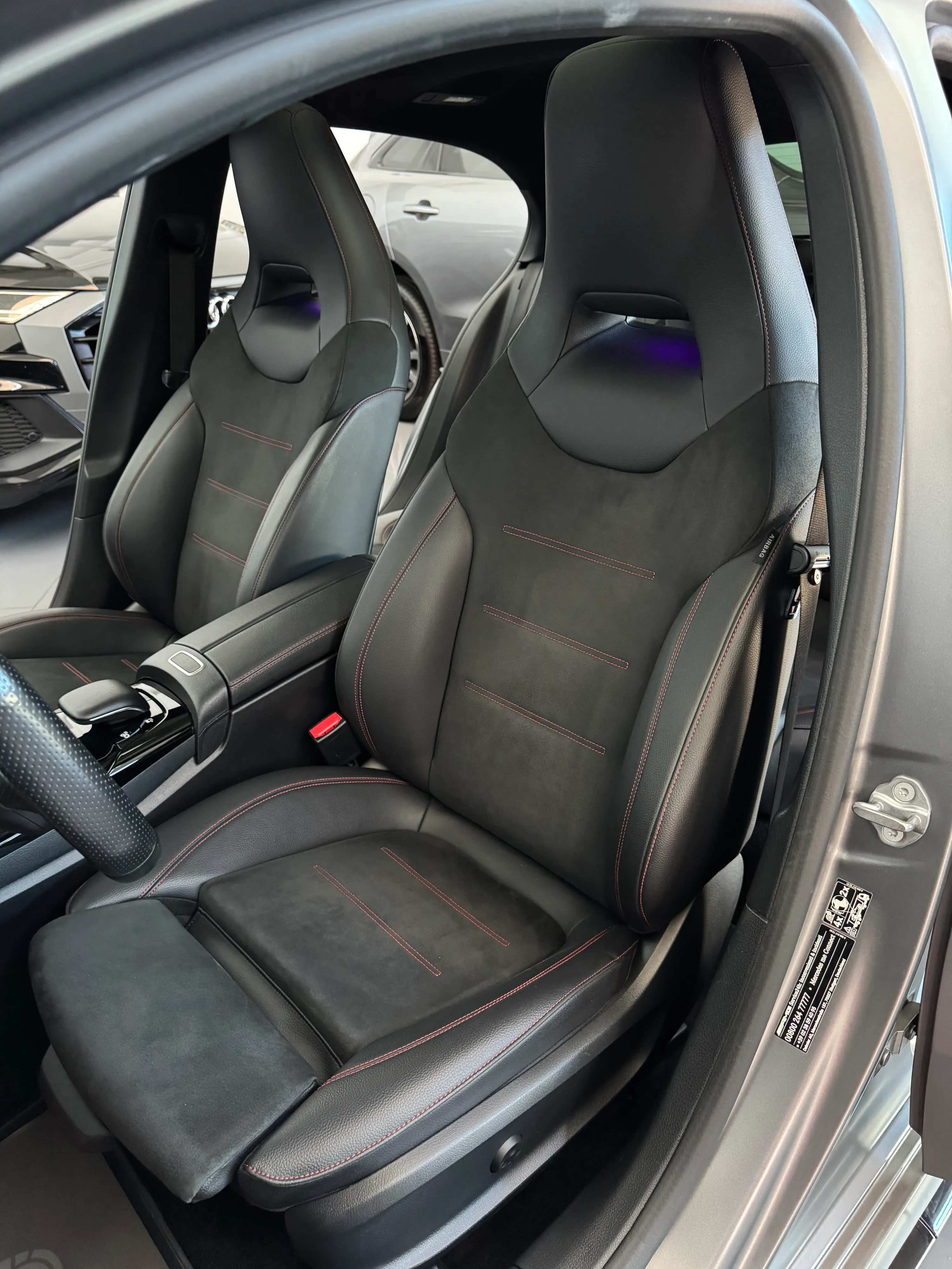 Mercedes A35 AMG Race Edition Turbo 4Matic 2.0cc 306cv Tetto apribile+Burmester Finanziabile 2019 — foto 9