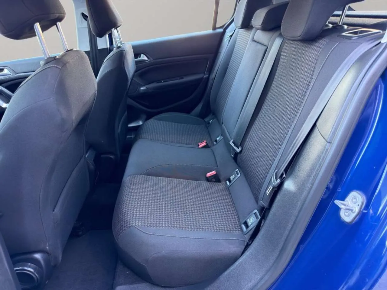 Peugeot 308 1.5 BlueHDi 130CV 2019 — foto 8