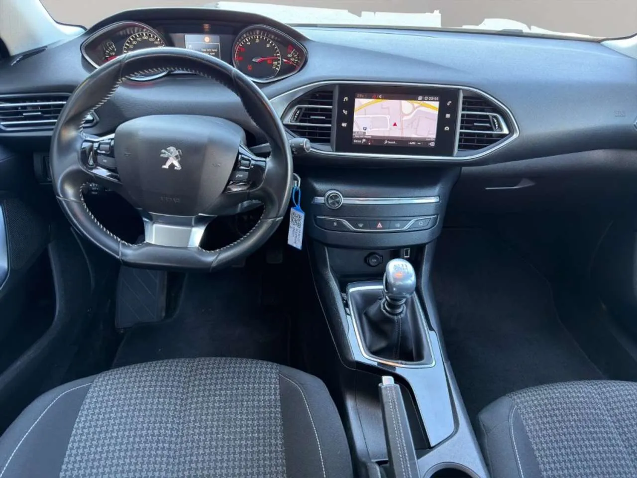 Peugeot 308 1.5 BlueHDi 130CV 2019 — foto 10