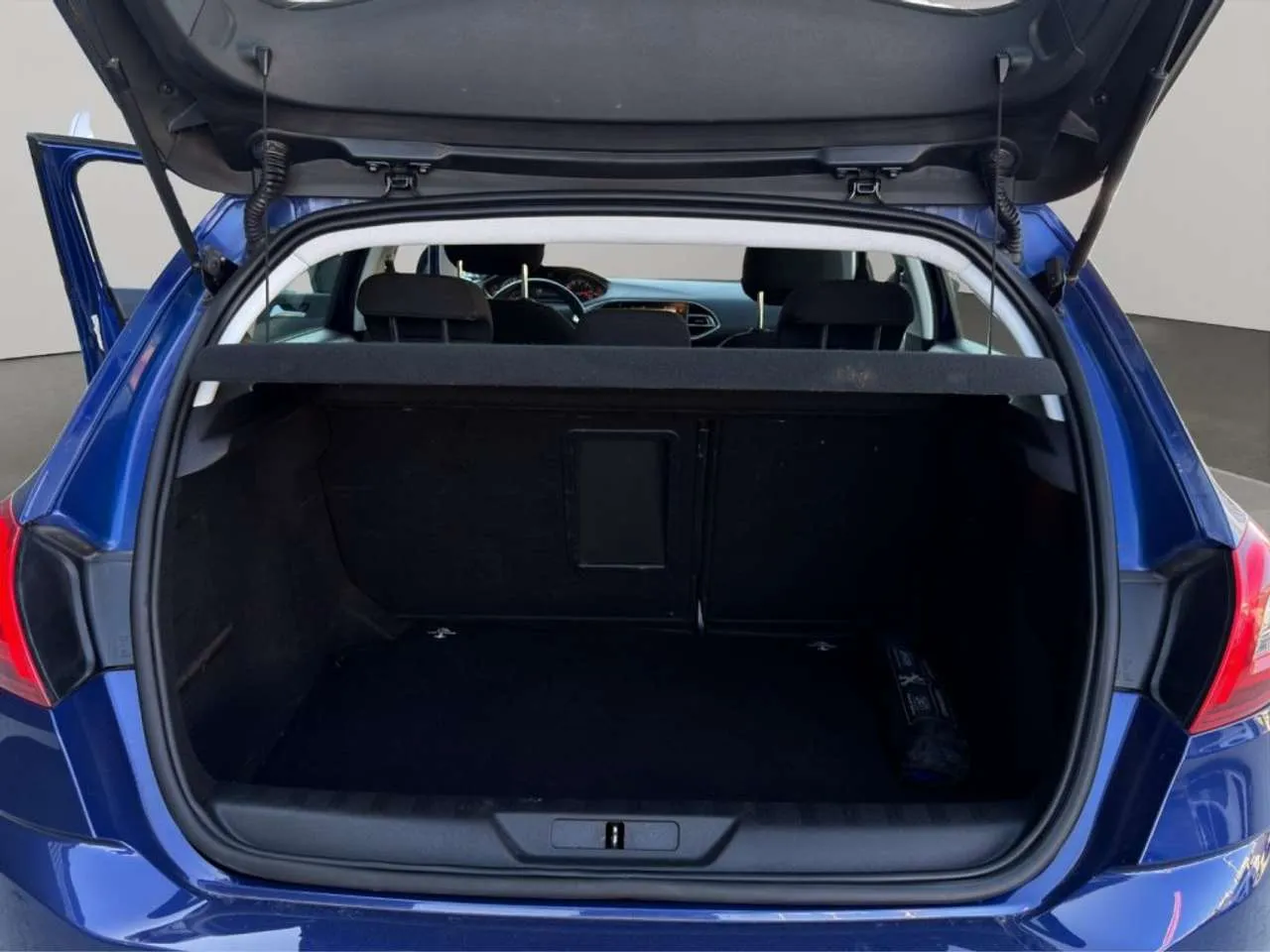 Peugeot 308 1.5 BlueHDi 130CV 2019 — foto 15