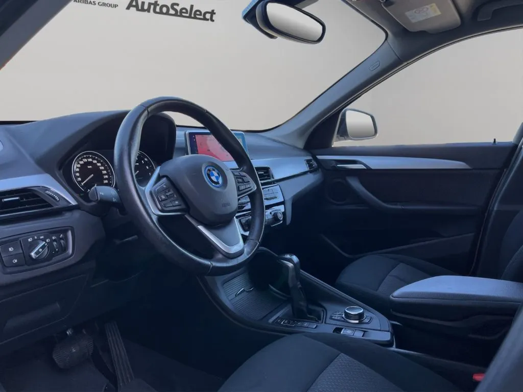 BMW X Drive 25E Business Advantage automatico 2022 — foto 7