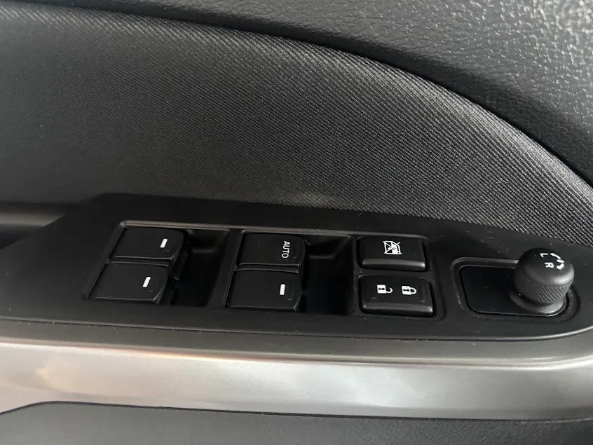 Suzuki Vitara 1.4 BOOSTERJET HYBRID Cool 2023 — foto 17