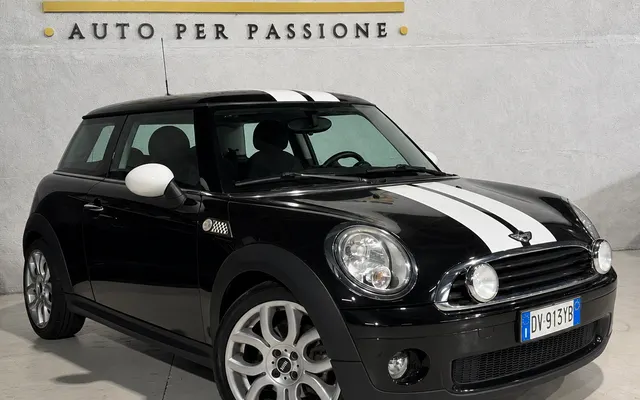 Mini One Benzina Neopatentati 60.000km