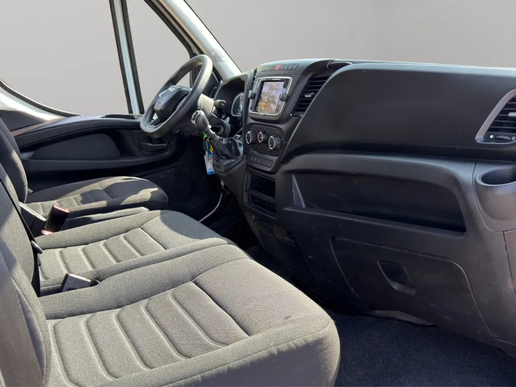 IVECO L3H2 OFFICINA MOBILE 35S14 2023 — foto 9