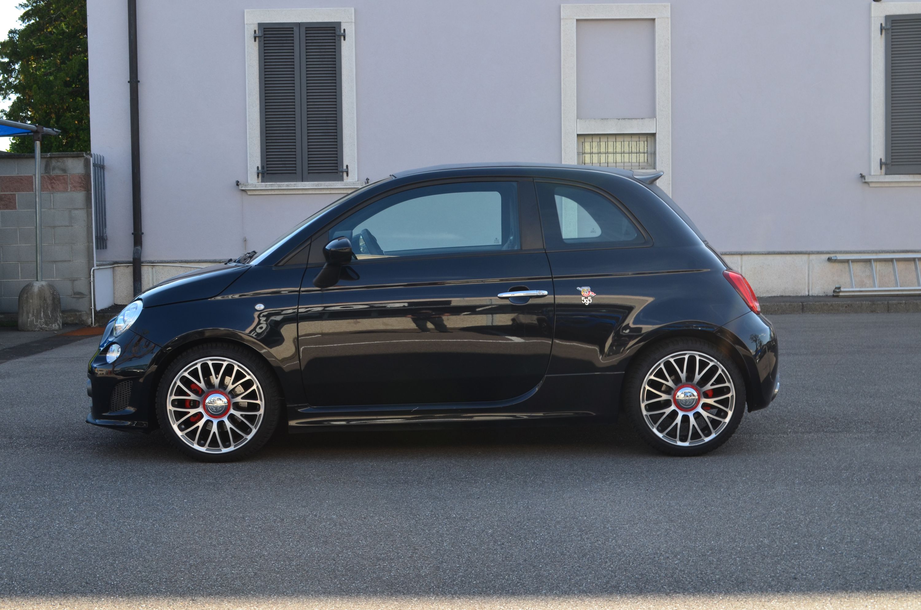 Abarth 595 1.4 16v t. t-jet turismo 160cv 2024 — foto 3