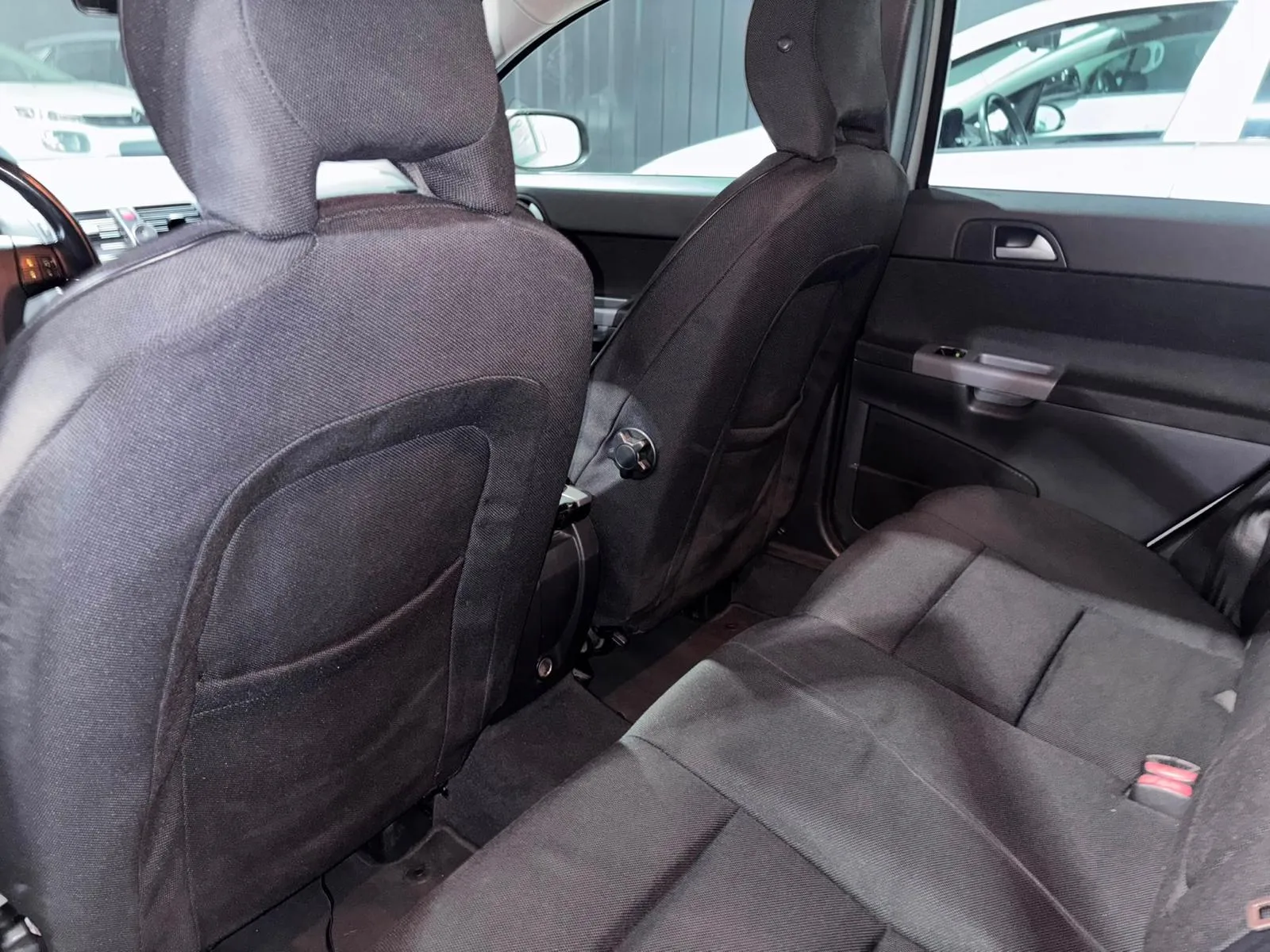 Volvo V50 Diesel Manuale 2009 — foto 13