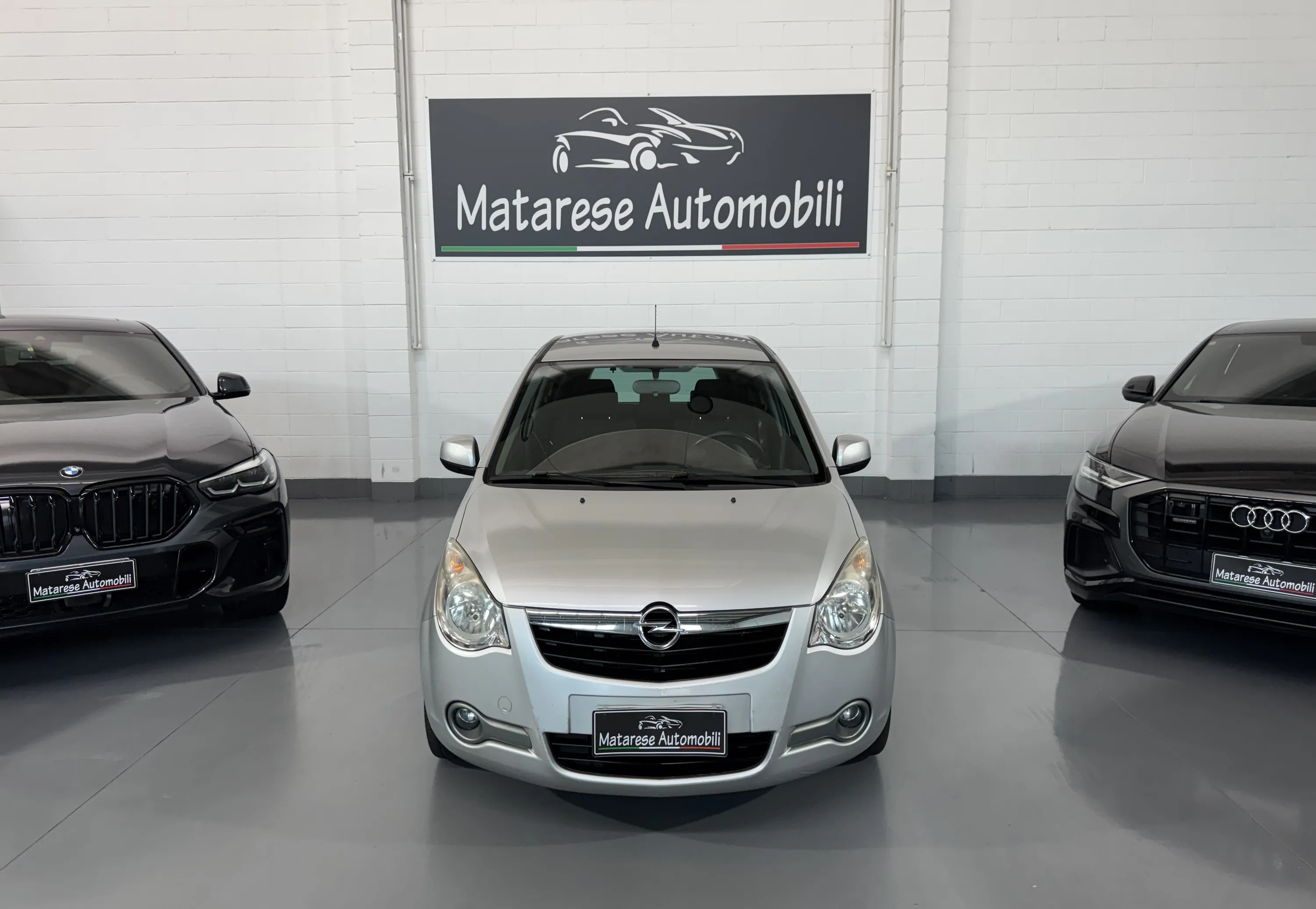 Opel Agila Enjoy 1.2cc 86cv 16V Unico proprietario OK Neopatentati 2010 — foto 2