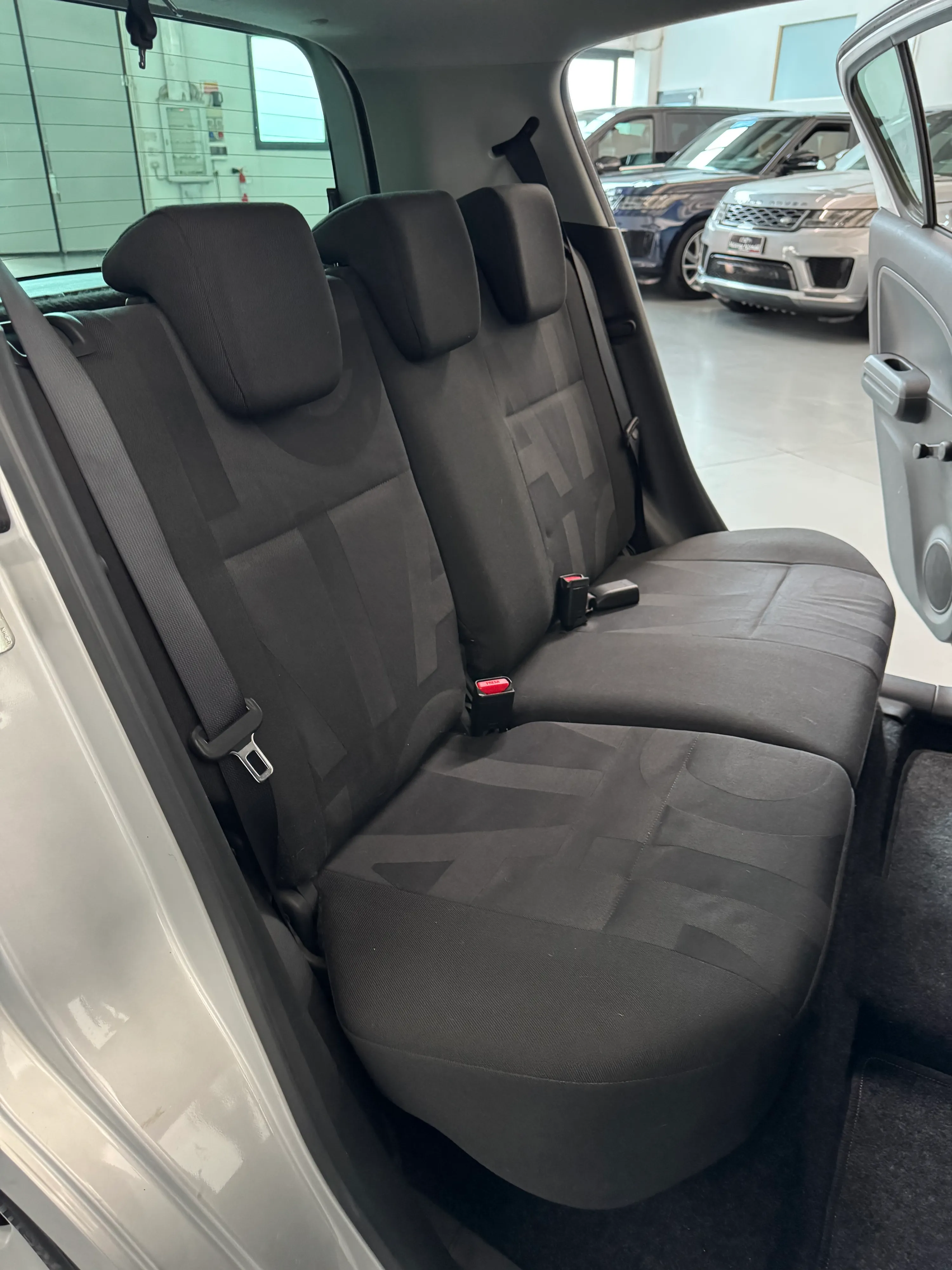 Opel Agila Enjoy 1.2cc 86cv 16V Unico proprietario OK Neopatentati 2010 — foto 11