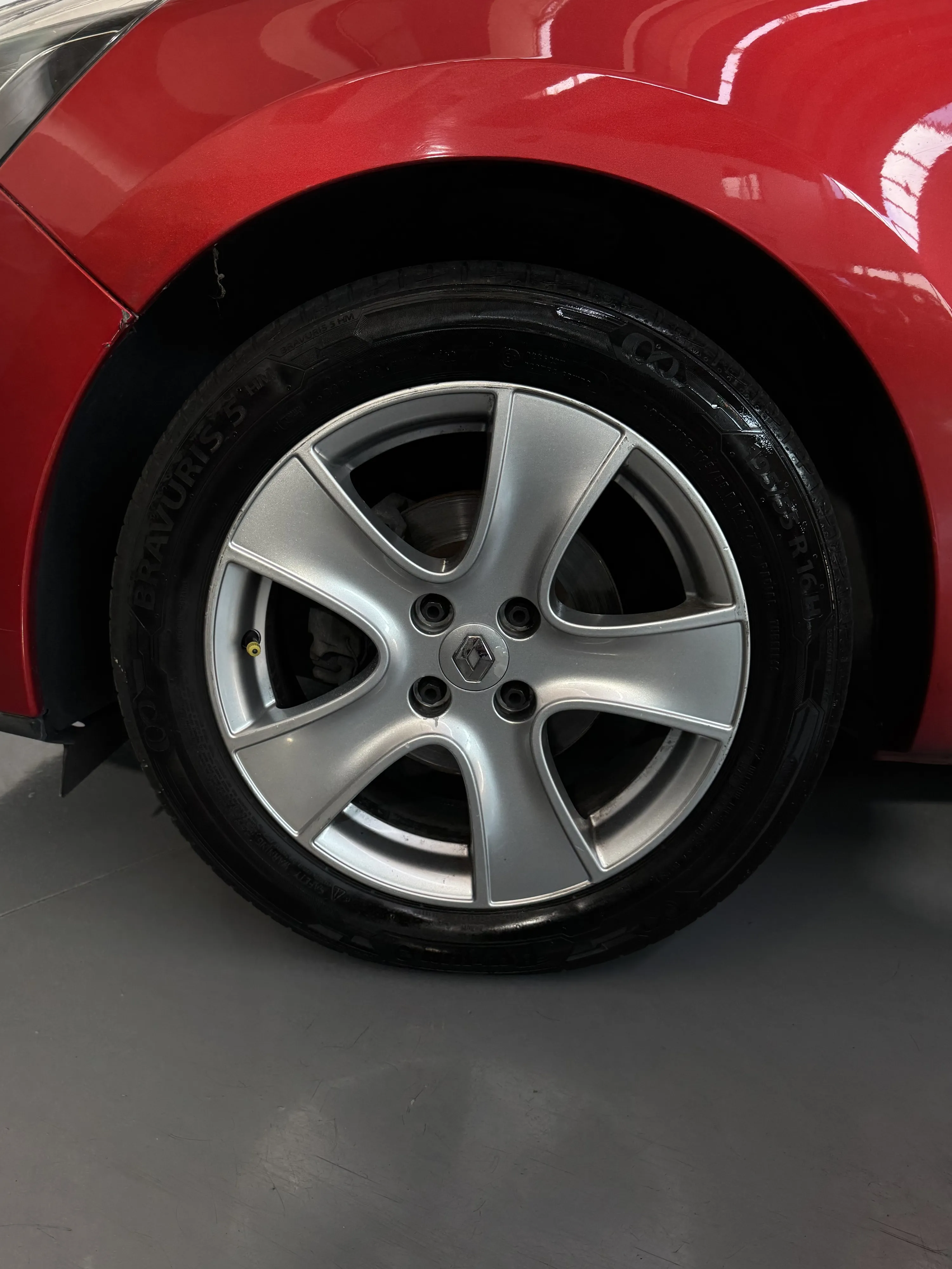 Renault CLIO 5p 1.2cc 75cv Clima+Bluetooth OK Neopatentati 2013 — foto 8