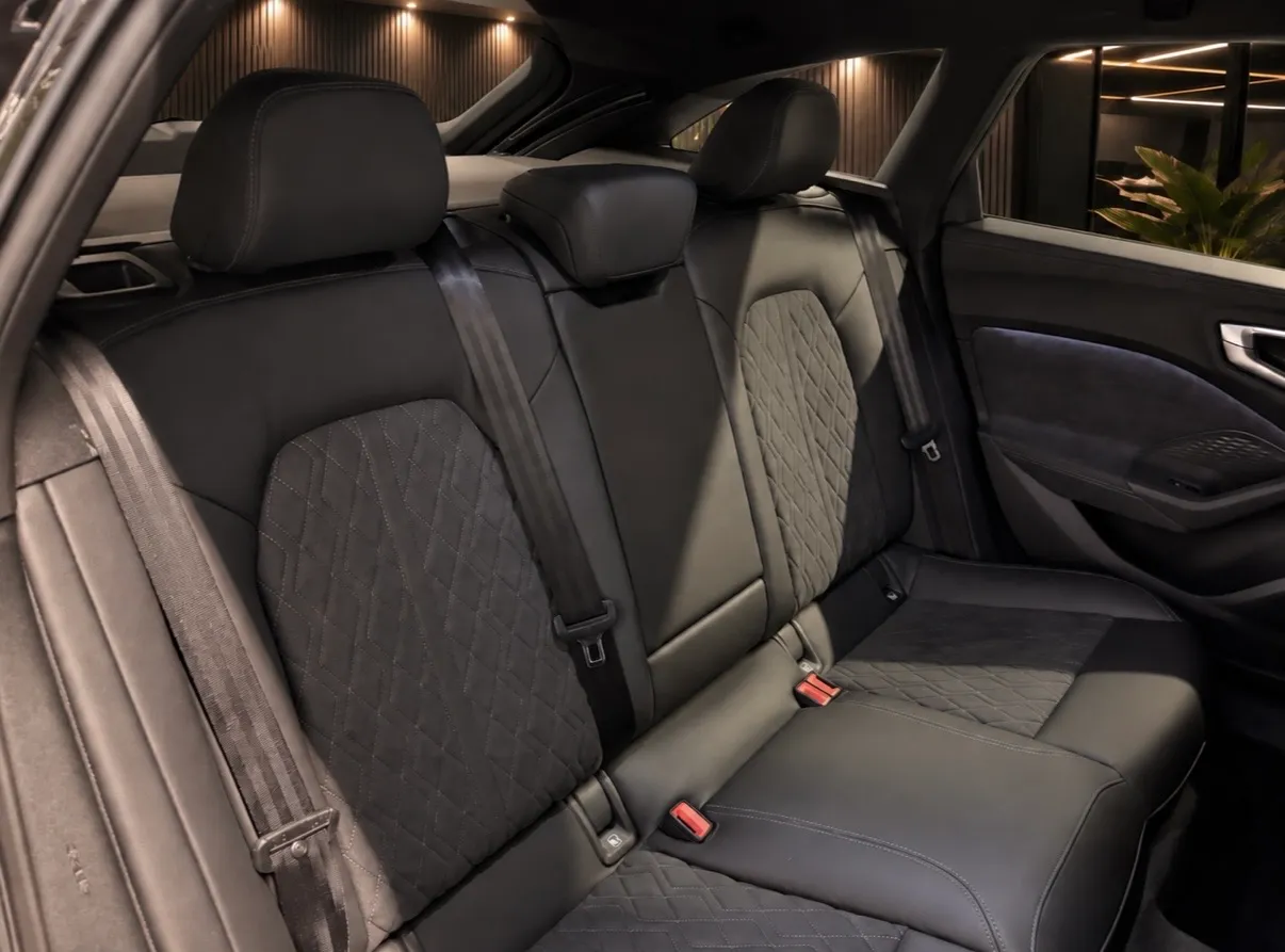 Audi A5 Avant 2.0 tdi mhev+ S line edition quattro 204cv s-tronic 2025 — foto 11
