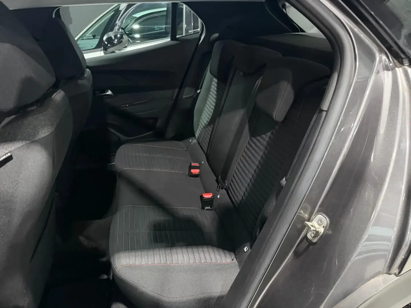 Peugeot 2008 1.5 bluehdi Active Pack s&s 110cv 2021 — foto 13