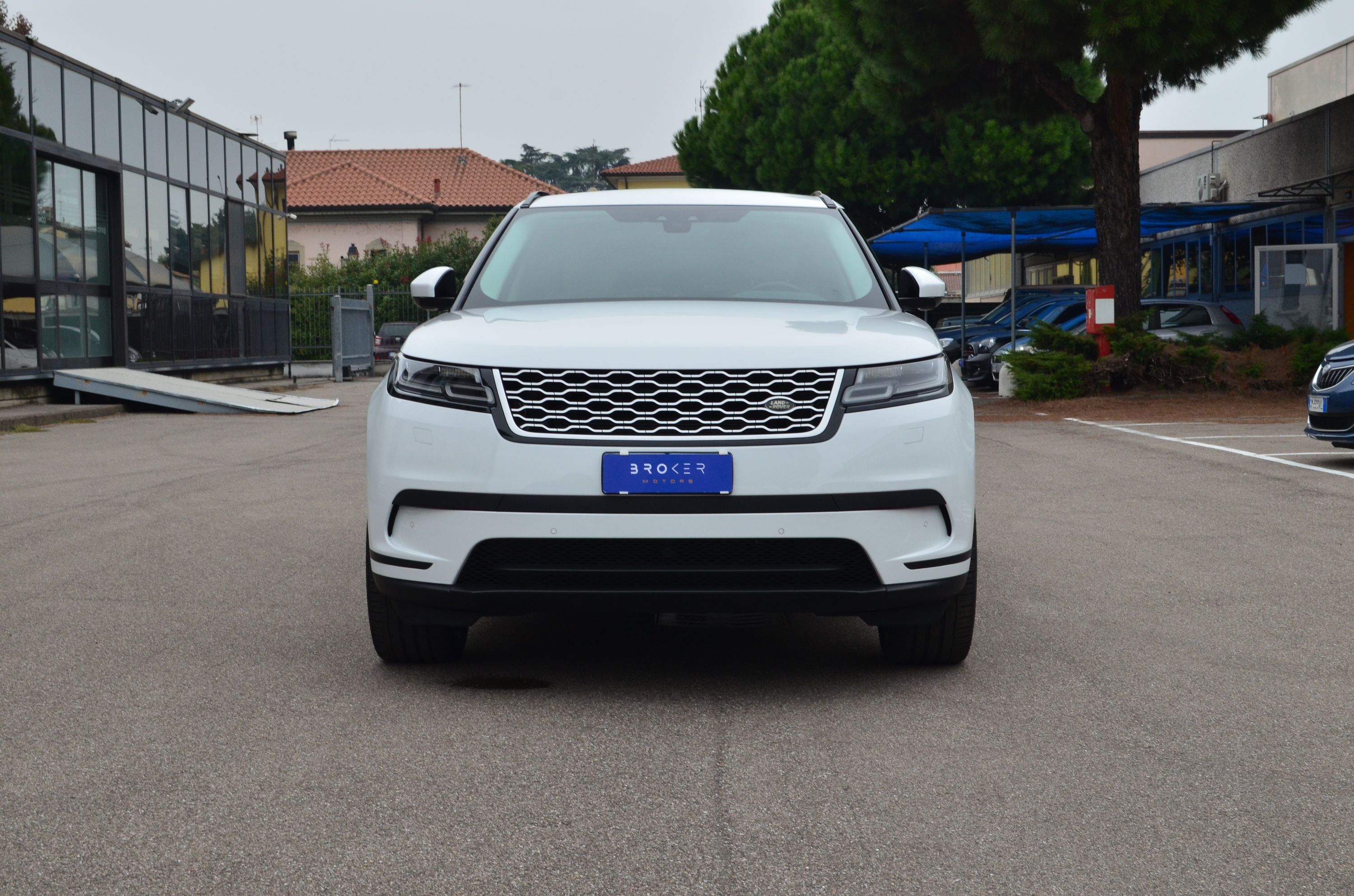 Land Rover Velar 2.0 si4 HSE 250cv cerchi 22" 2017 — foto 2