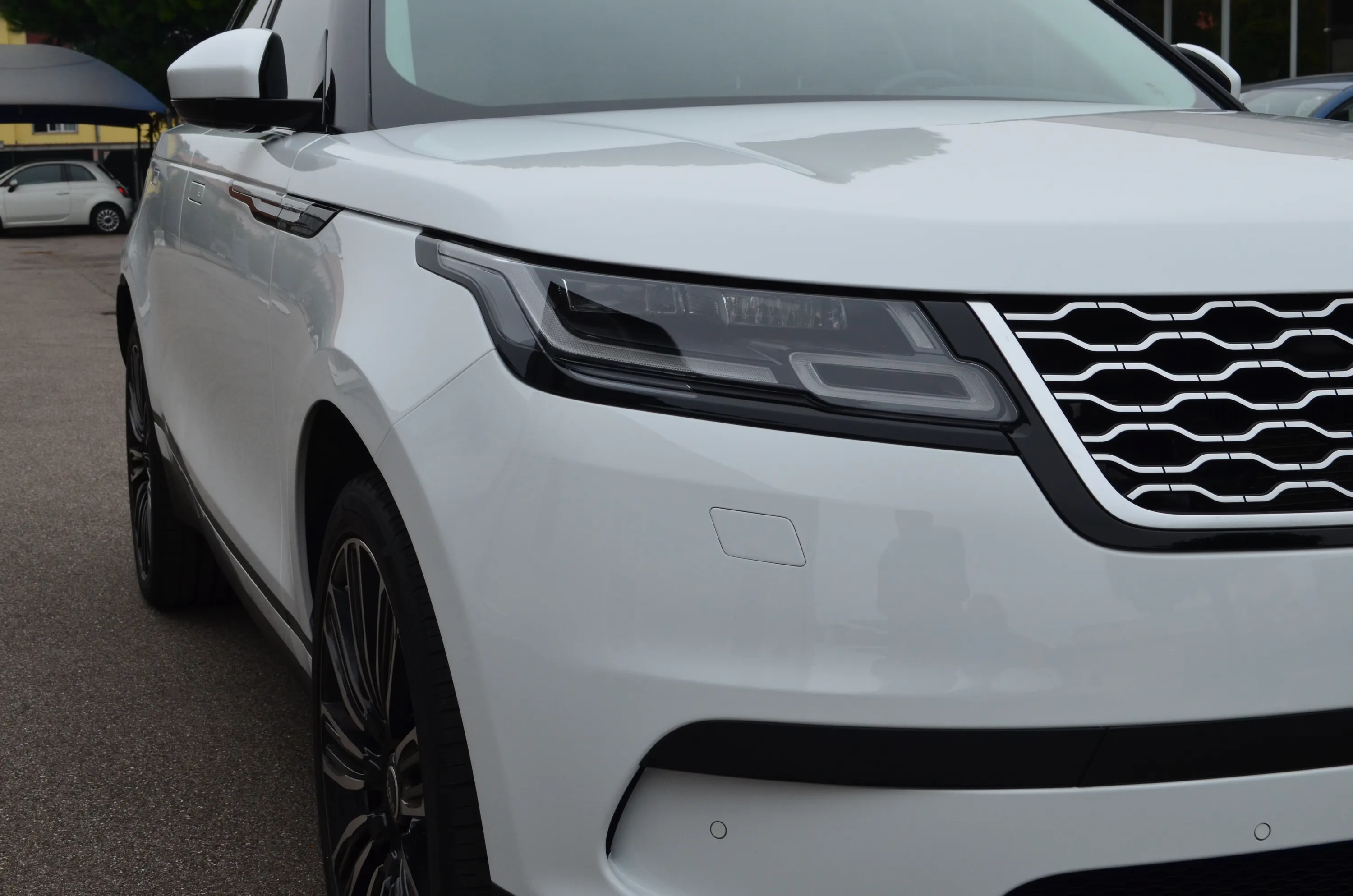 Land Rover Velar 2.0 si4 HSE 250cv cerchi 22" 2017 — foto 17