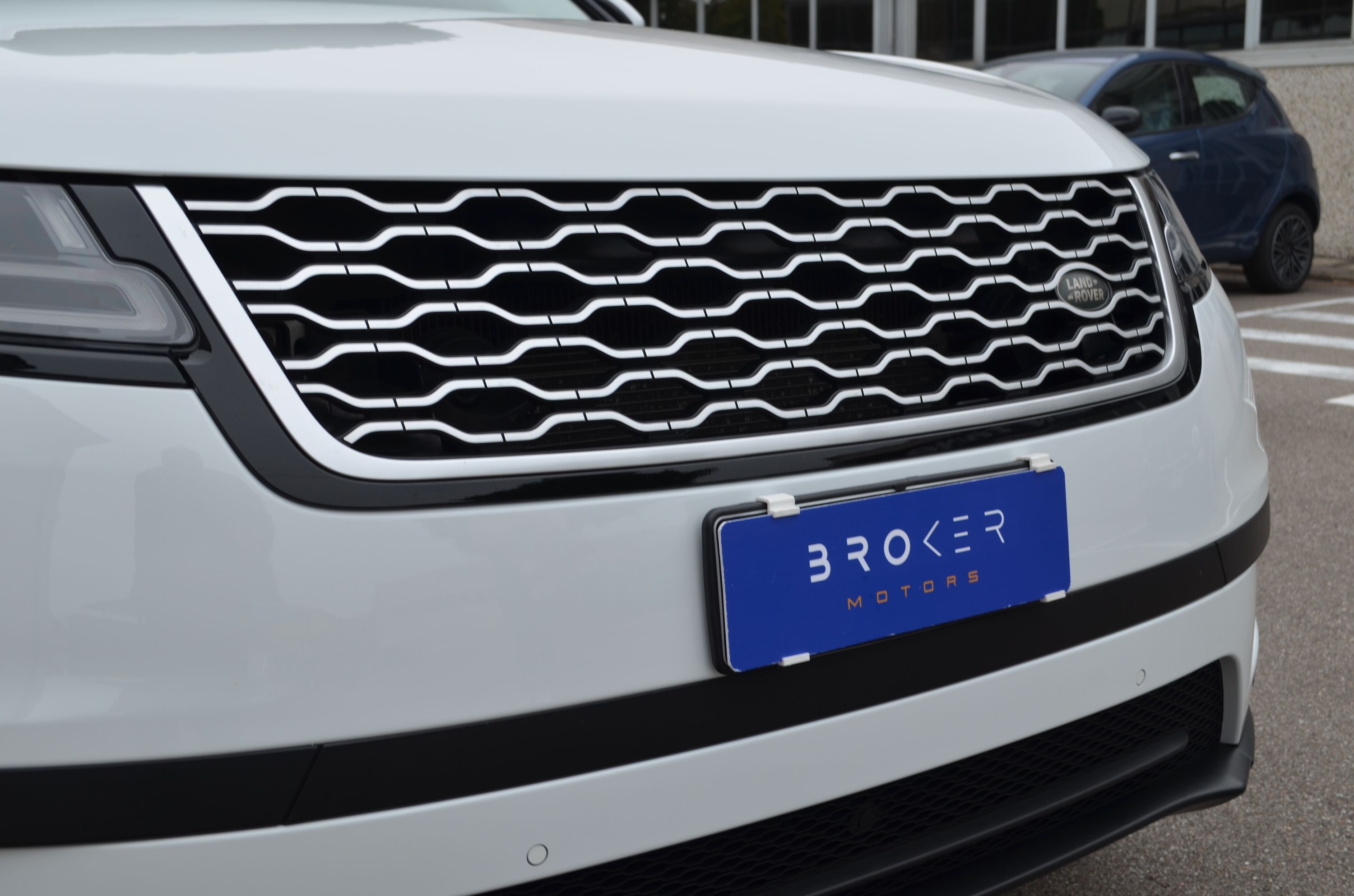 Land Rover Range Rover Velar 2.0 si4 HSE 250cv auto my19 2017 — foto 16