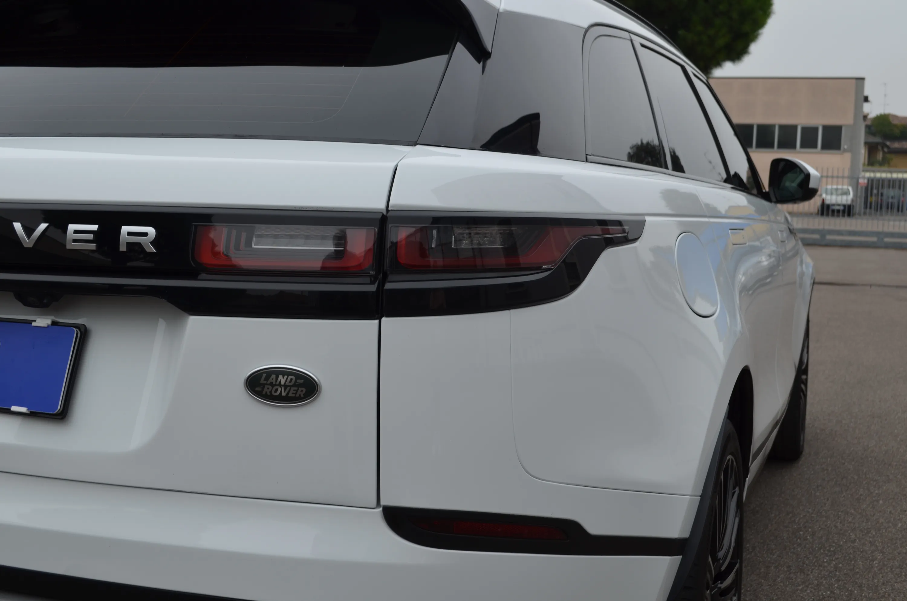 Land Rover Velar 2.0 si4 HSE 250cv cerchi 22" 2017 — foto 20
