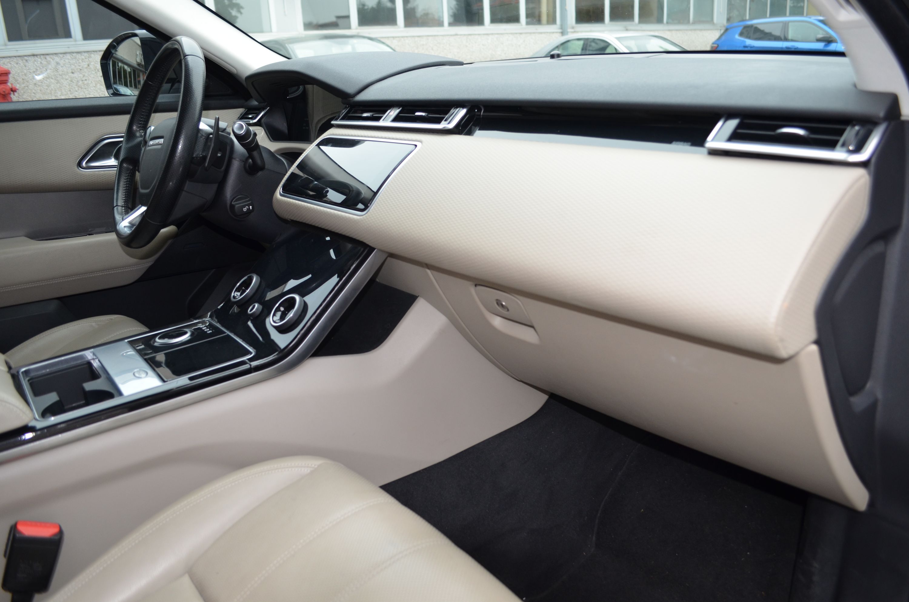 Land Rover Range Rover Velar 2.0 si4 HSE 250cv auto my19 2017 — foto 14