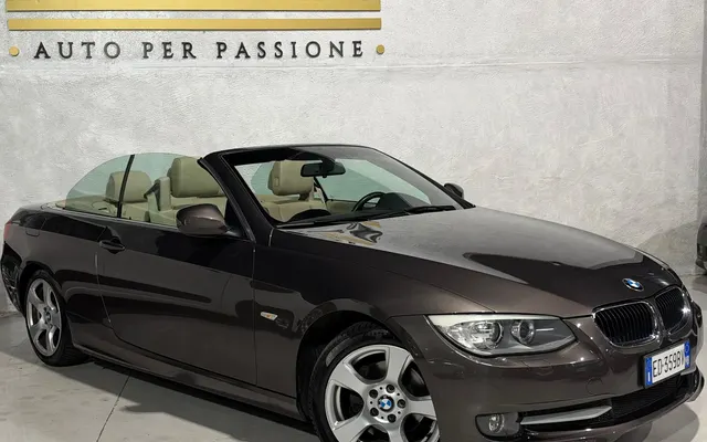 BMW 320i Cabrio Benzina Cambio Automatico