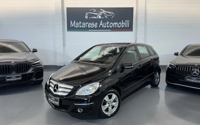 Mercedes Classe B 180 CDI Sport 2.0cc 109cv AUTO Clima+Navi+SediliRiscaldati OK Neopatentati
