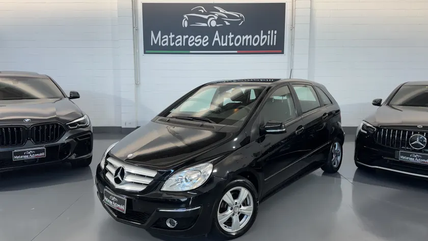 Mercedes Classe B 180 CDI Sport 2.0cc 109cv AUTO Clima+Navi+SediliRiscaldati OK Neopatentati 2009