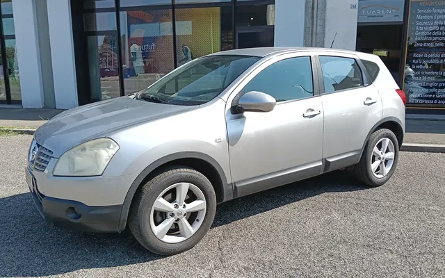 Nissan Qashqai 1.5 dci Tekna