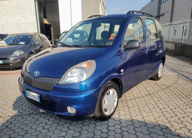 Toyota Yaris Verso 1.3 Sol