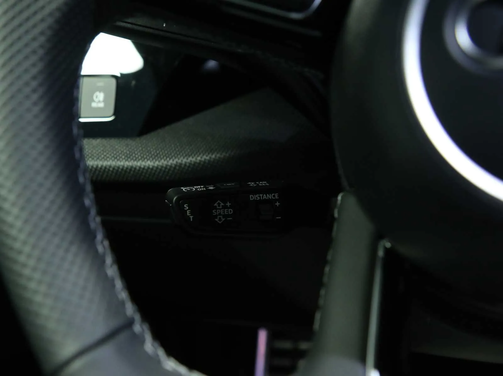 Audi A3 allstreet 2.0 tdi Identity Contrast 150cv s-tronic 2025 — foto 22