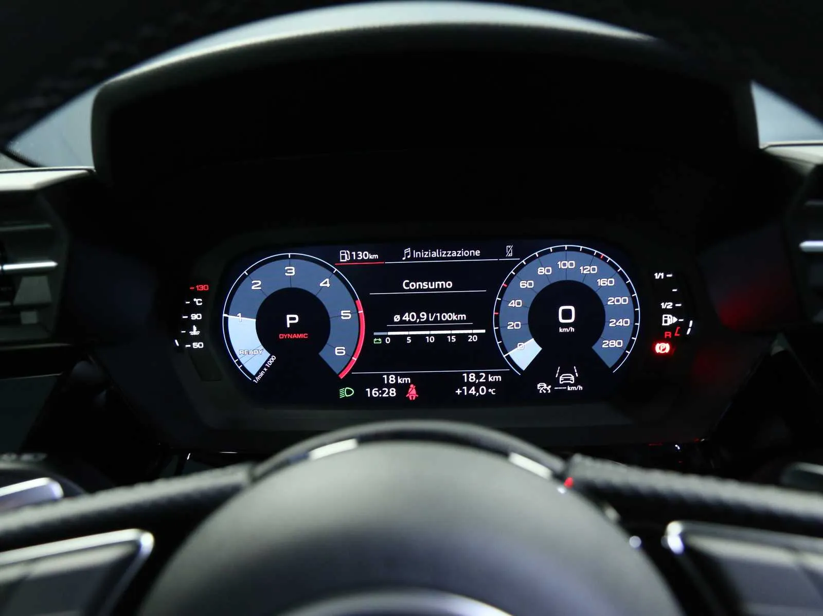 Audi A3 allstreet 2.0 tdi Identity Contrast 150cv s-tronic 2025 — foto 23