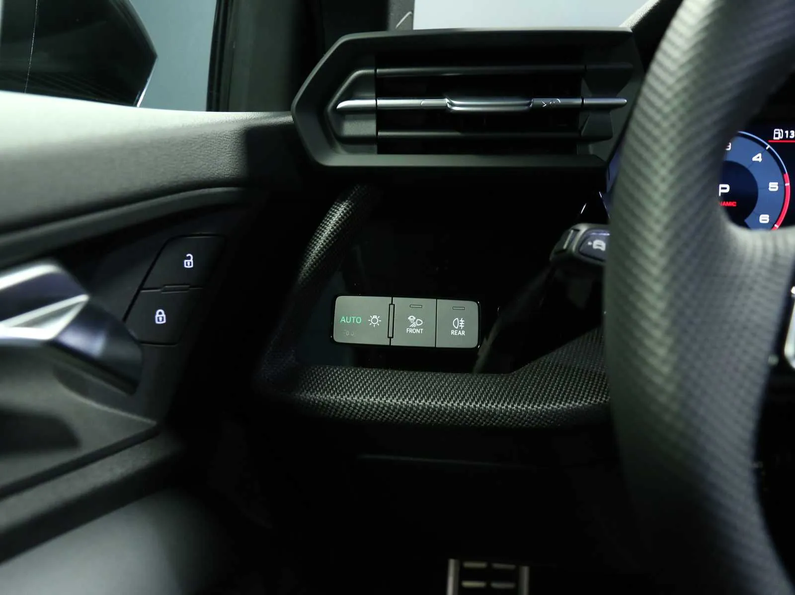 Audi A3 allstreet 2.0 tdi Identity Contrast 150cv s-tronic 2025 — foto 18