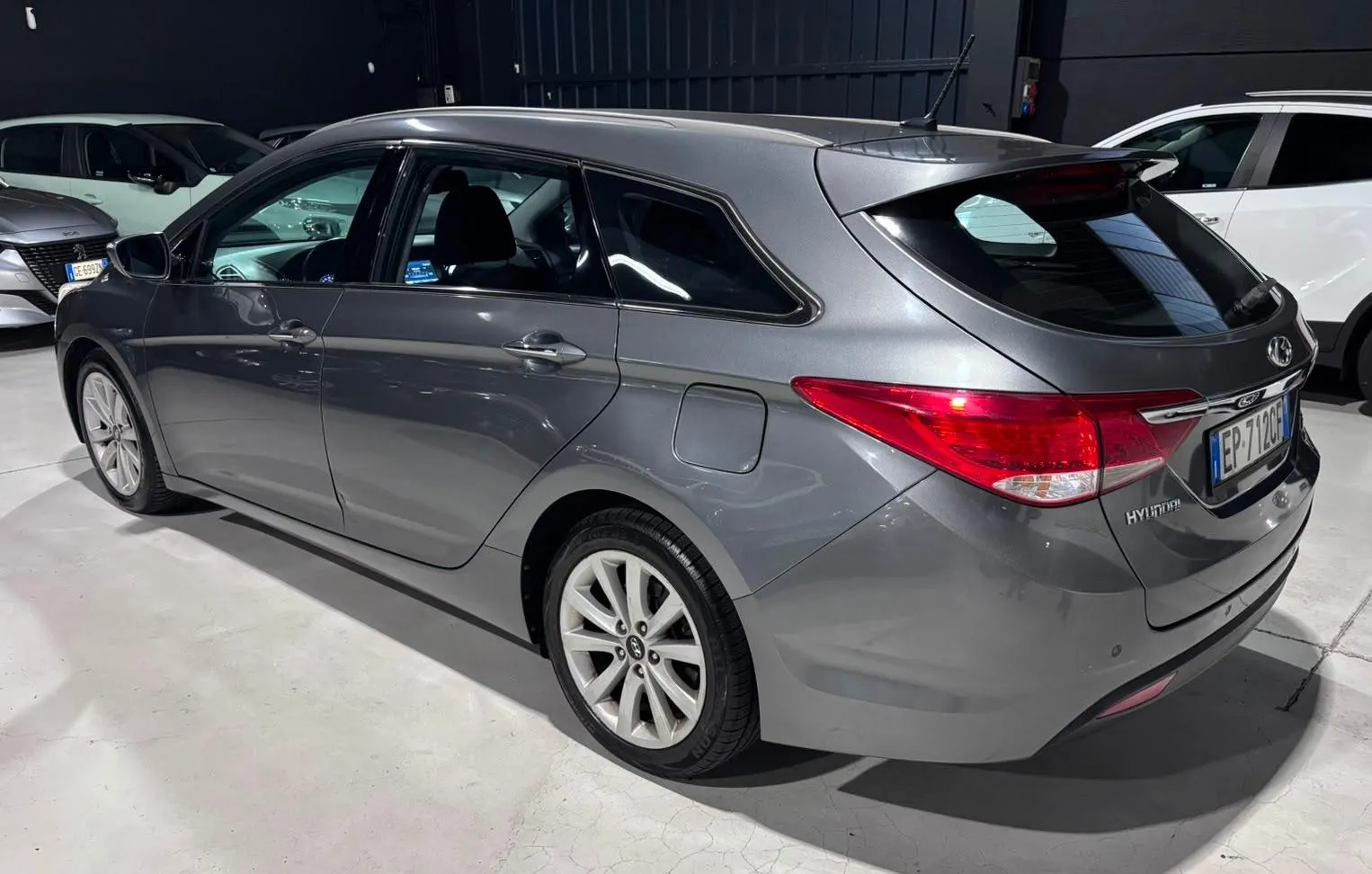 Hyundai i40 Cambio Automatico Diesel 2013 — foto 4