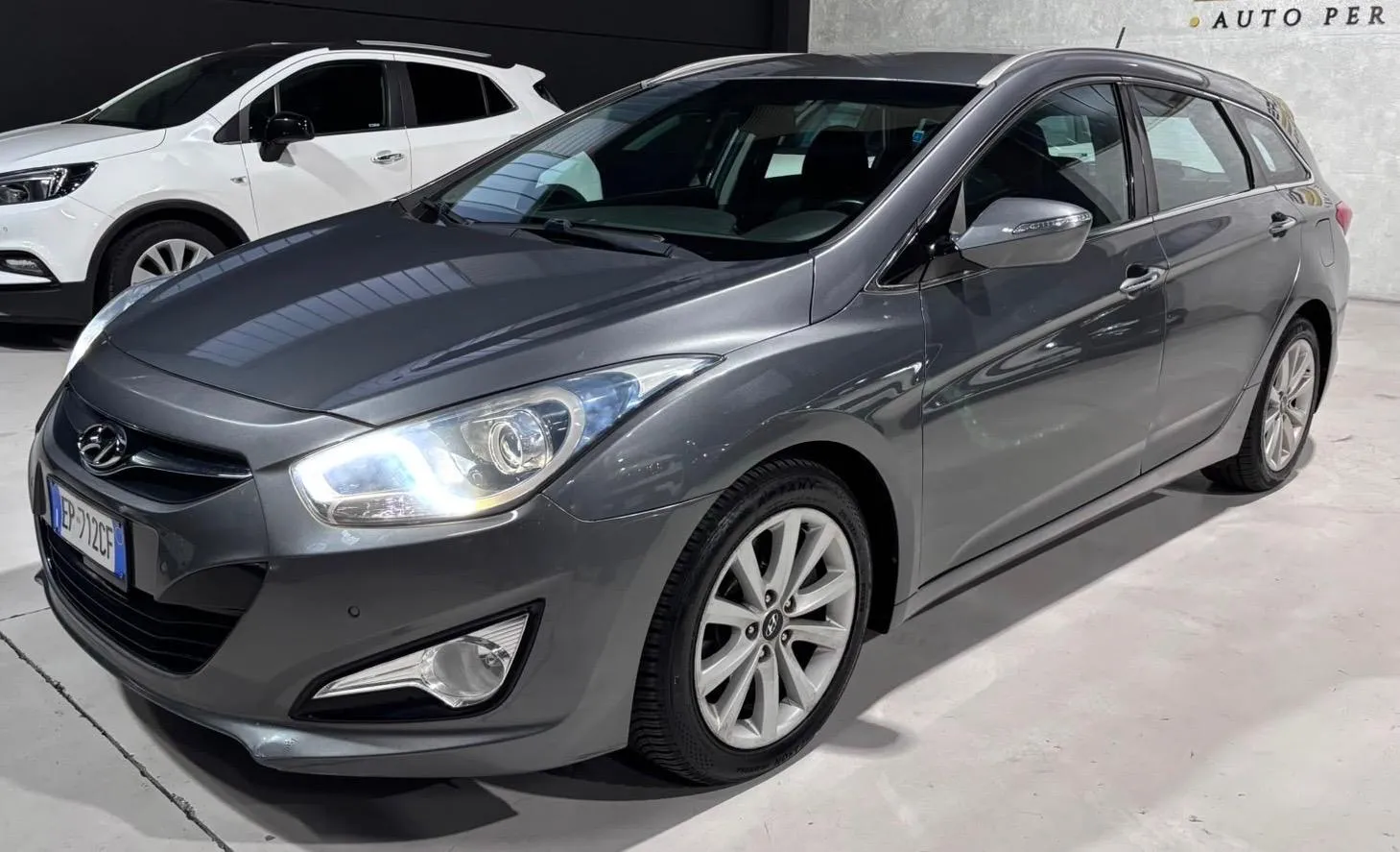 Hyundai i40 Cambio Automatico Diesel 2013 — foto 3
