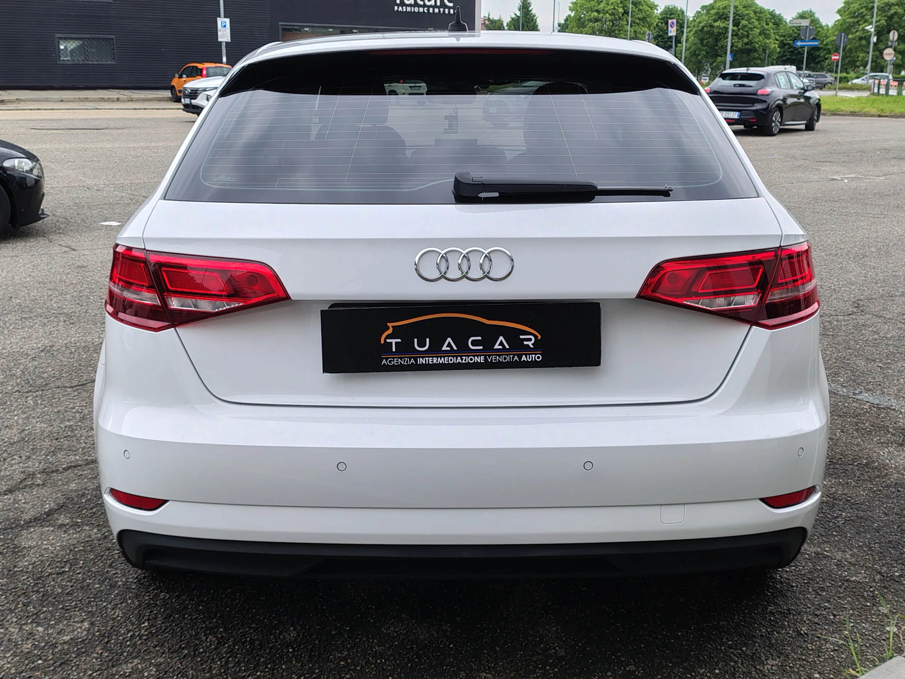 Audi A3 Sportback 30 1.5 g-tron Business 131cv s-tronic 2019 — foto 6