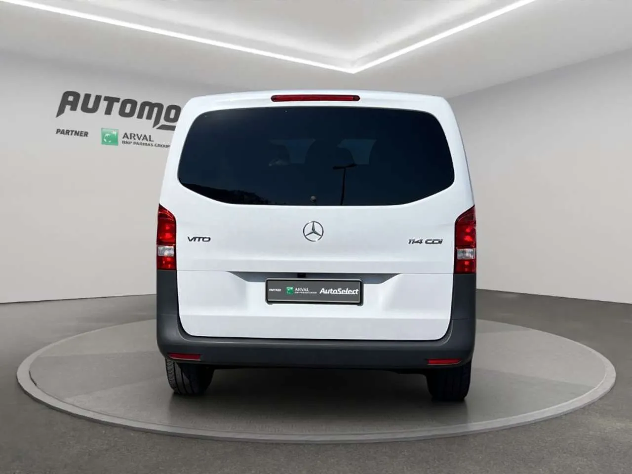 MERCEDES Vito Doppia cabina 6 posti furgone 2023 — foto 5