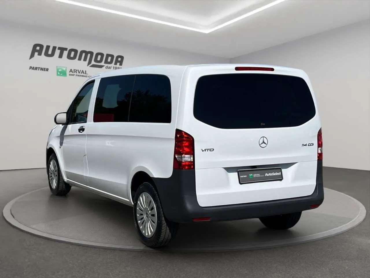 MERCEDES Vito Doppia cabina 6 posti furgone 2023 — foto 6