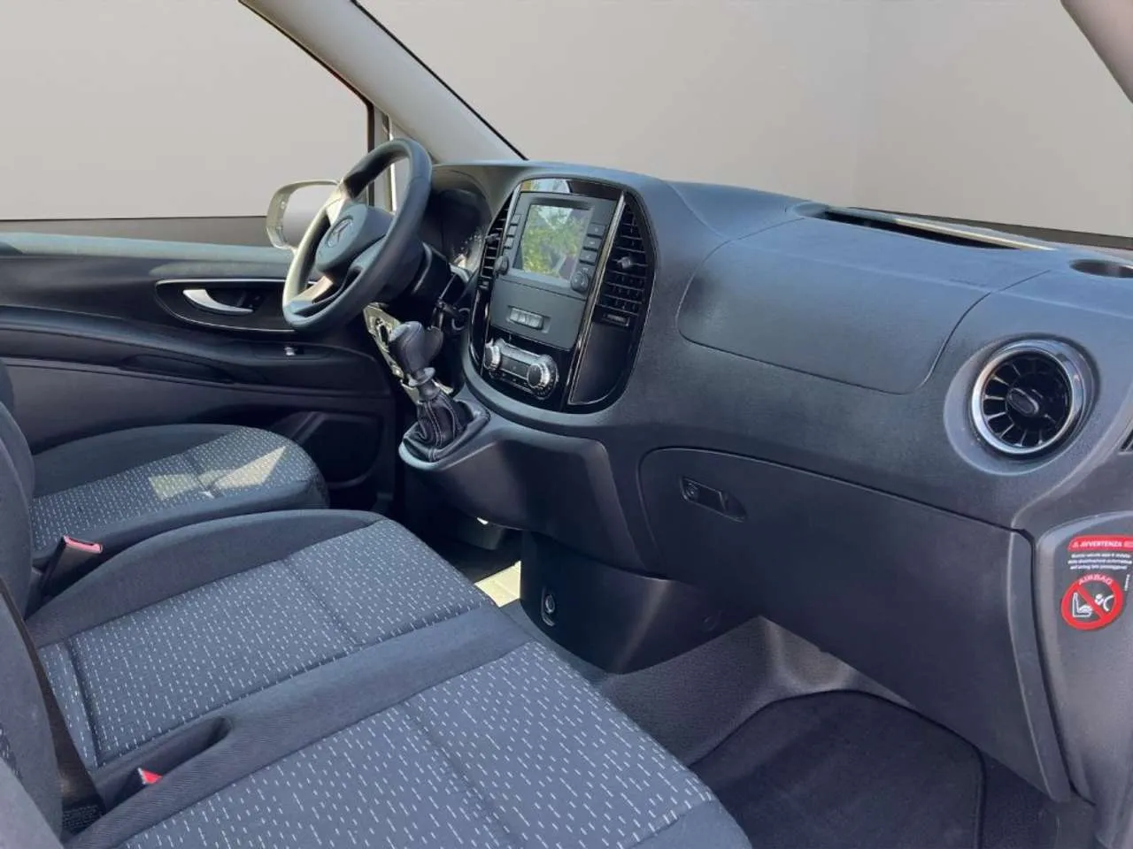 MERCEDES Vito Doppia cabina 6 posti furgone 2023 — foto 9