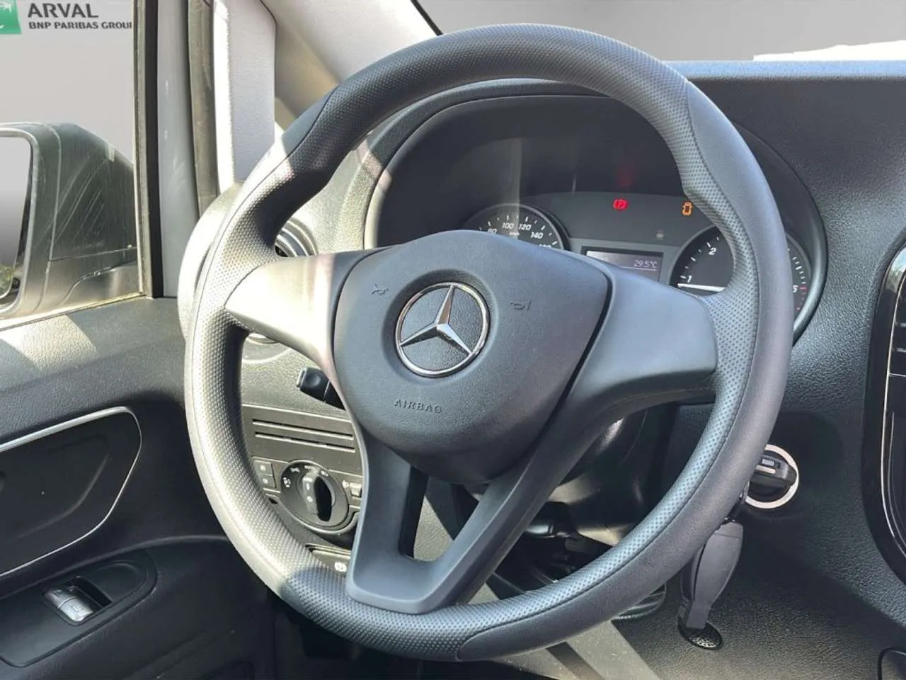MERCEDES Vito Doppia cabina 6 posti furgone 2023 — foto 11