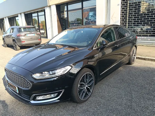 Ford Mondeo 4p 2.0 hybrid Vignale ecvt my18.75