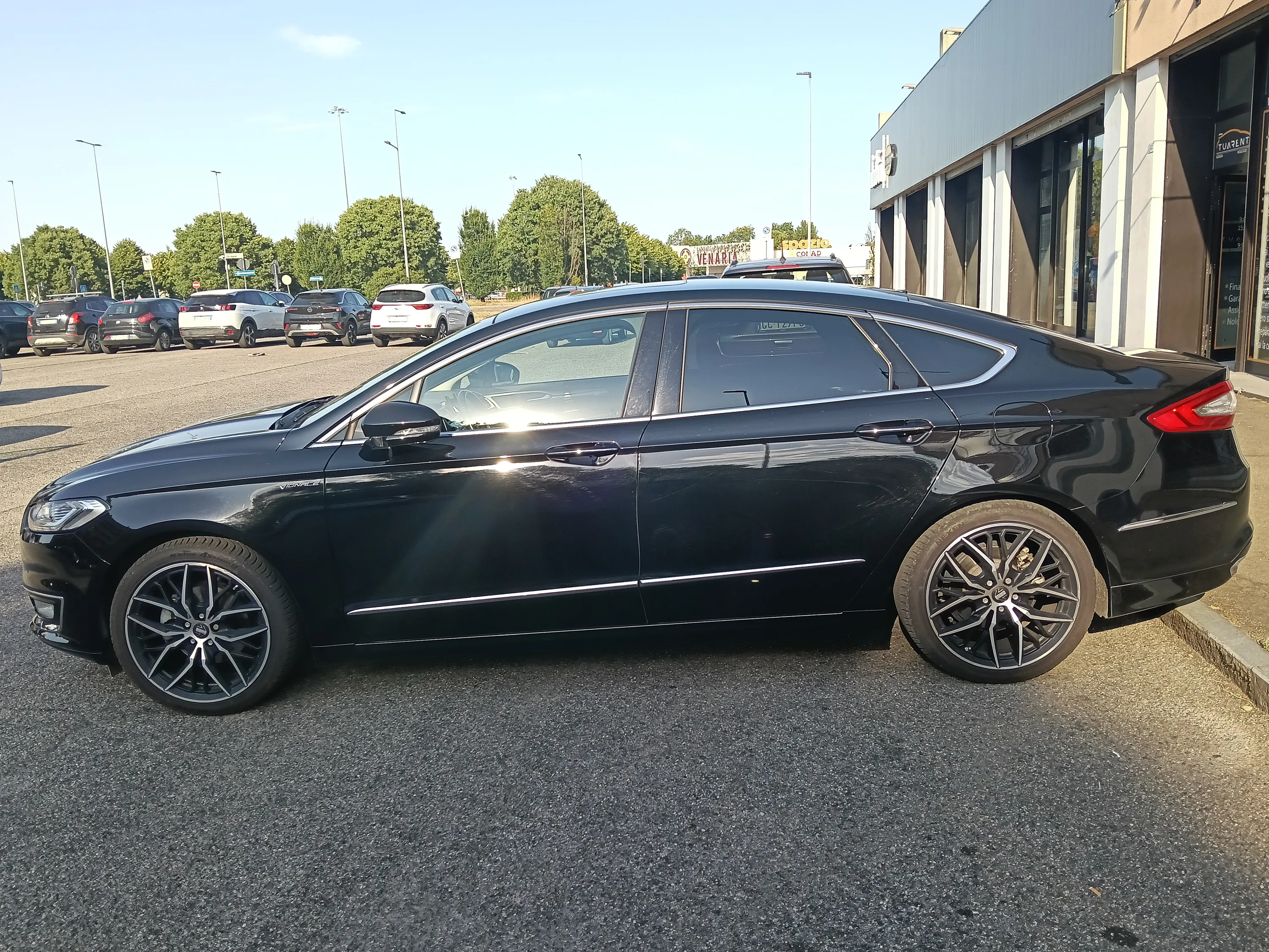 Ford Mondeo 4p 2.0 hybrid Vignale ecvt my18.75 2019 — foto 8