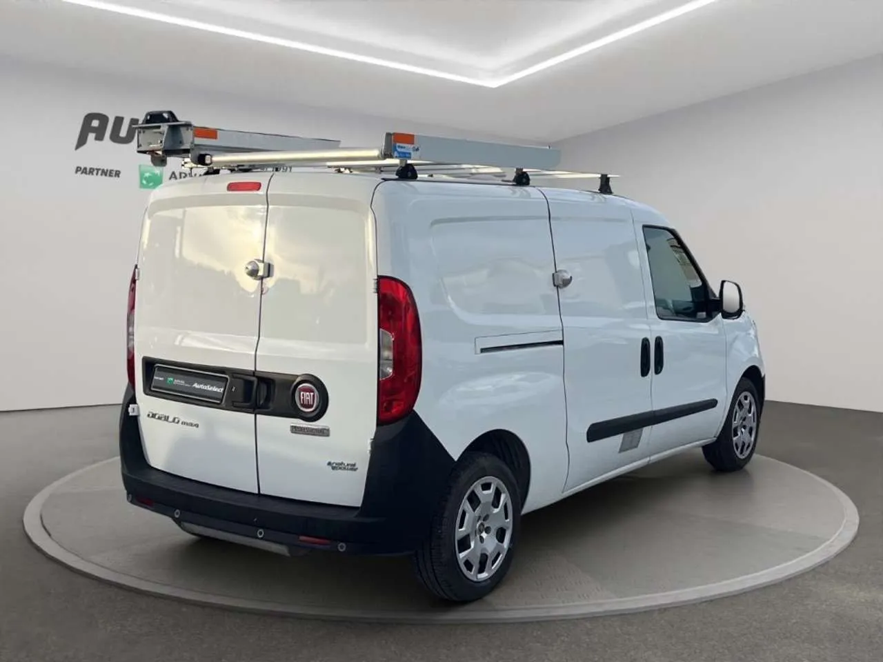FIAT Doblo maxi 1.4T-Jet N.Power allestito 2019 — foto 4