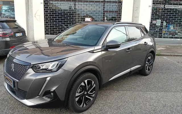 Peugeot 2008 1.2 puretech Allure Pack s&s 130cv eat8