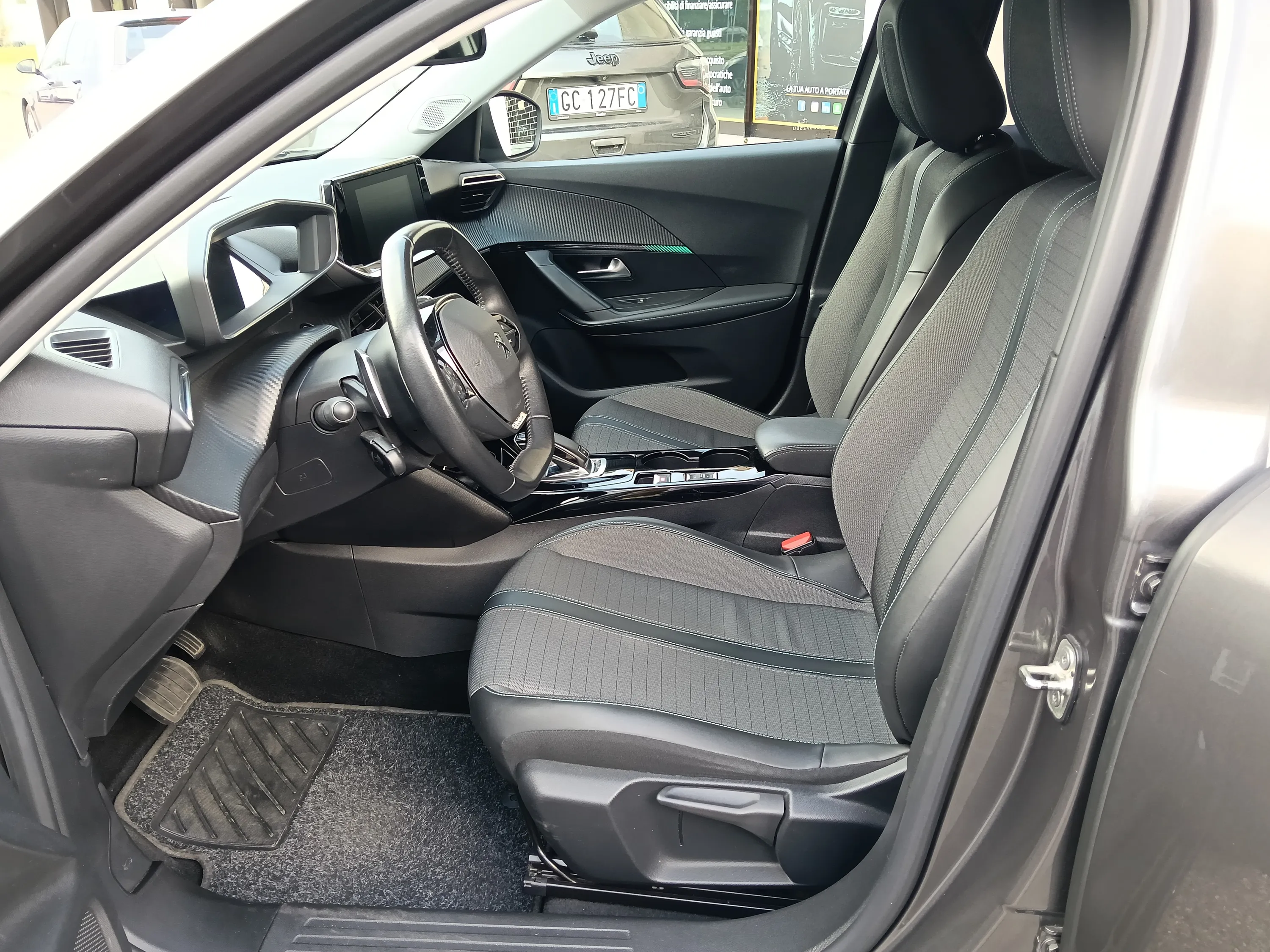 Peugeot 2008 1.2 puretech Allure Pack s&s 130cv eat8 2021 — foto 10