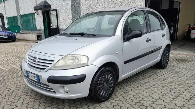 Citroen C3 1.1 Exclusive (exclusive style)