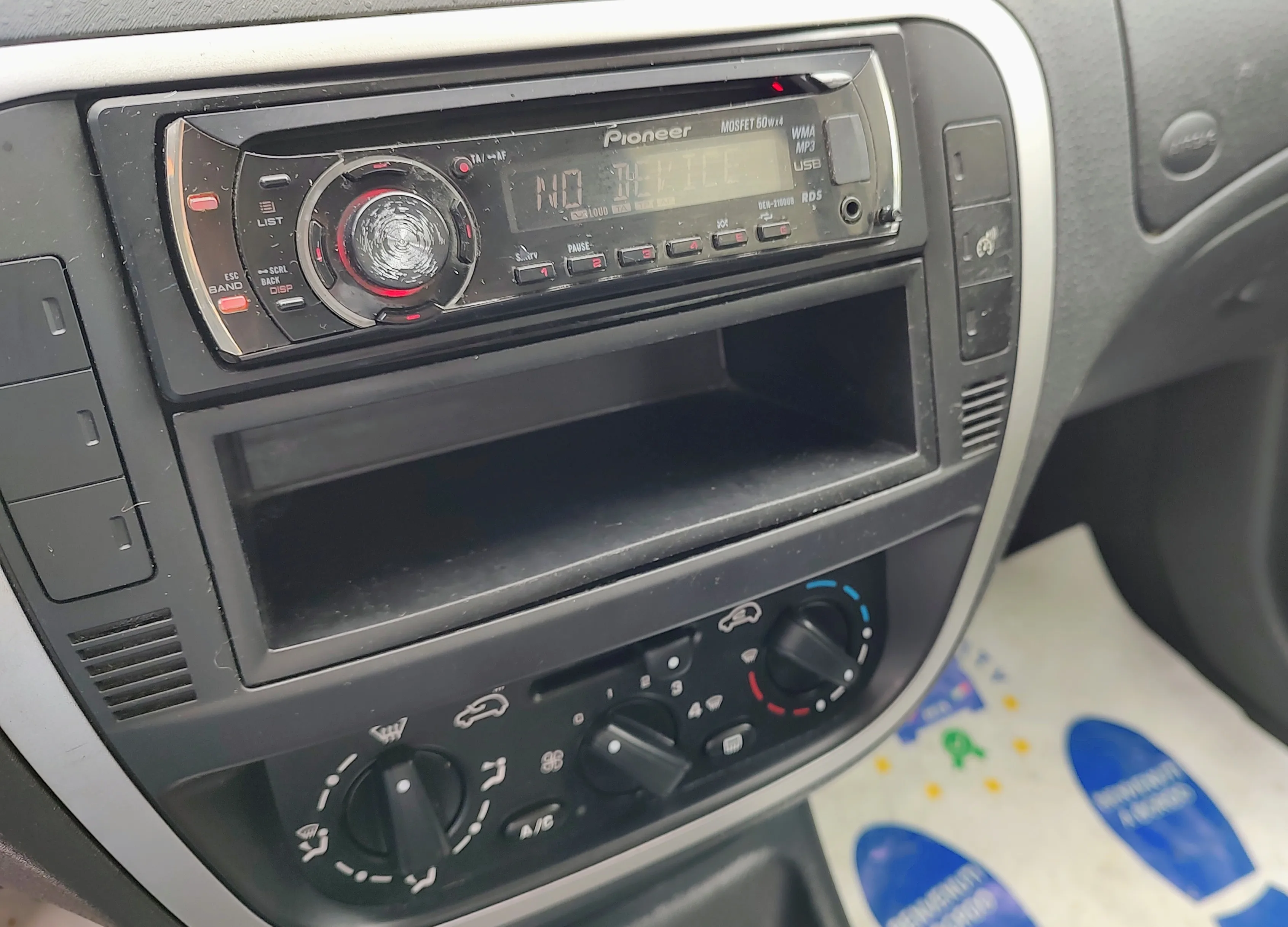 Citroen C3 1.1 Exclusive (exclusive style) 2009 — foto 12