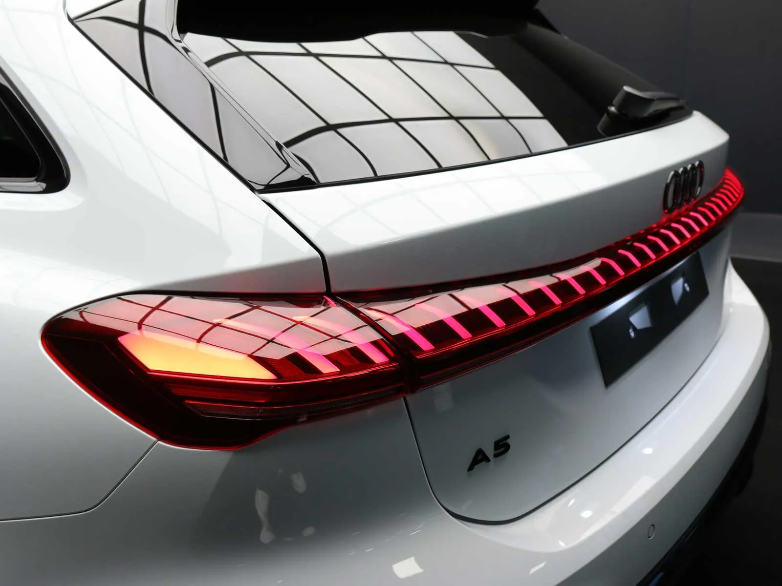 Audi A5 Avant 2.0 tdi mhev+ S line edition 204cv s-tronic 2025 — foto 43