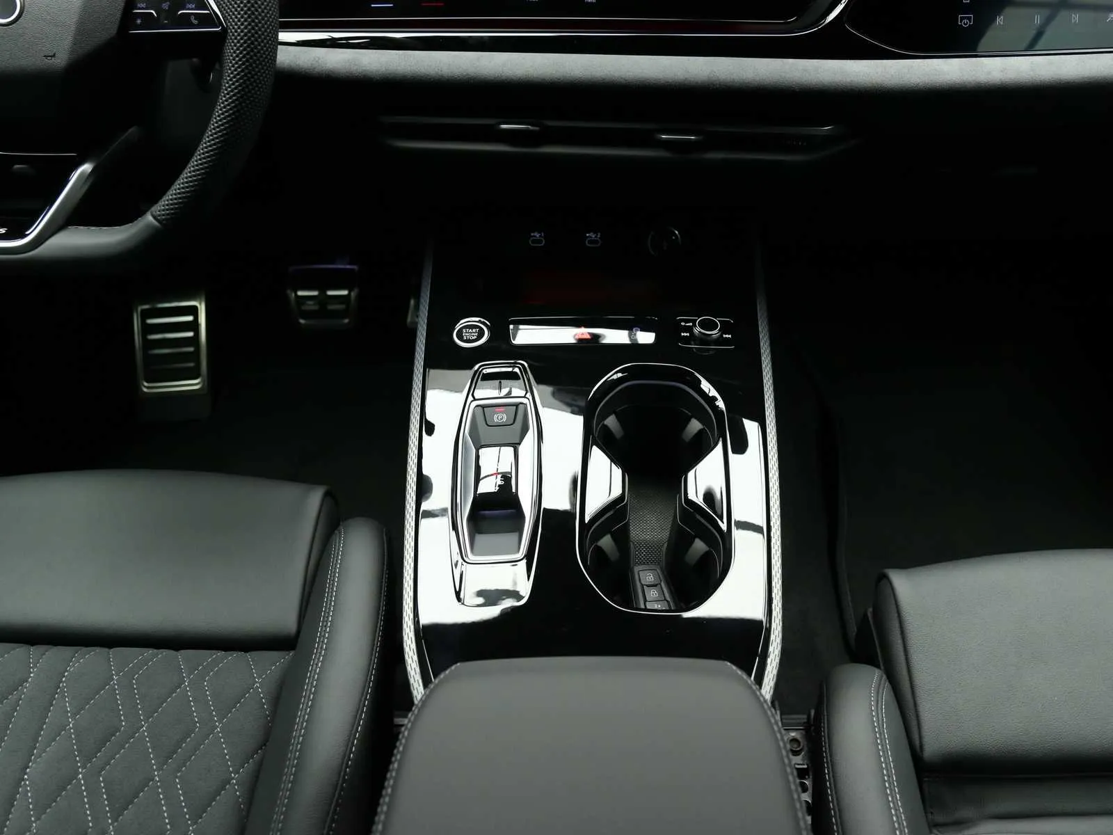 Audi A5 Avant 2.0 tdi mhev+ S line edition 204cv s-tronic 2025 — foto 33