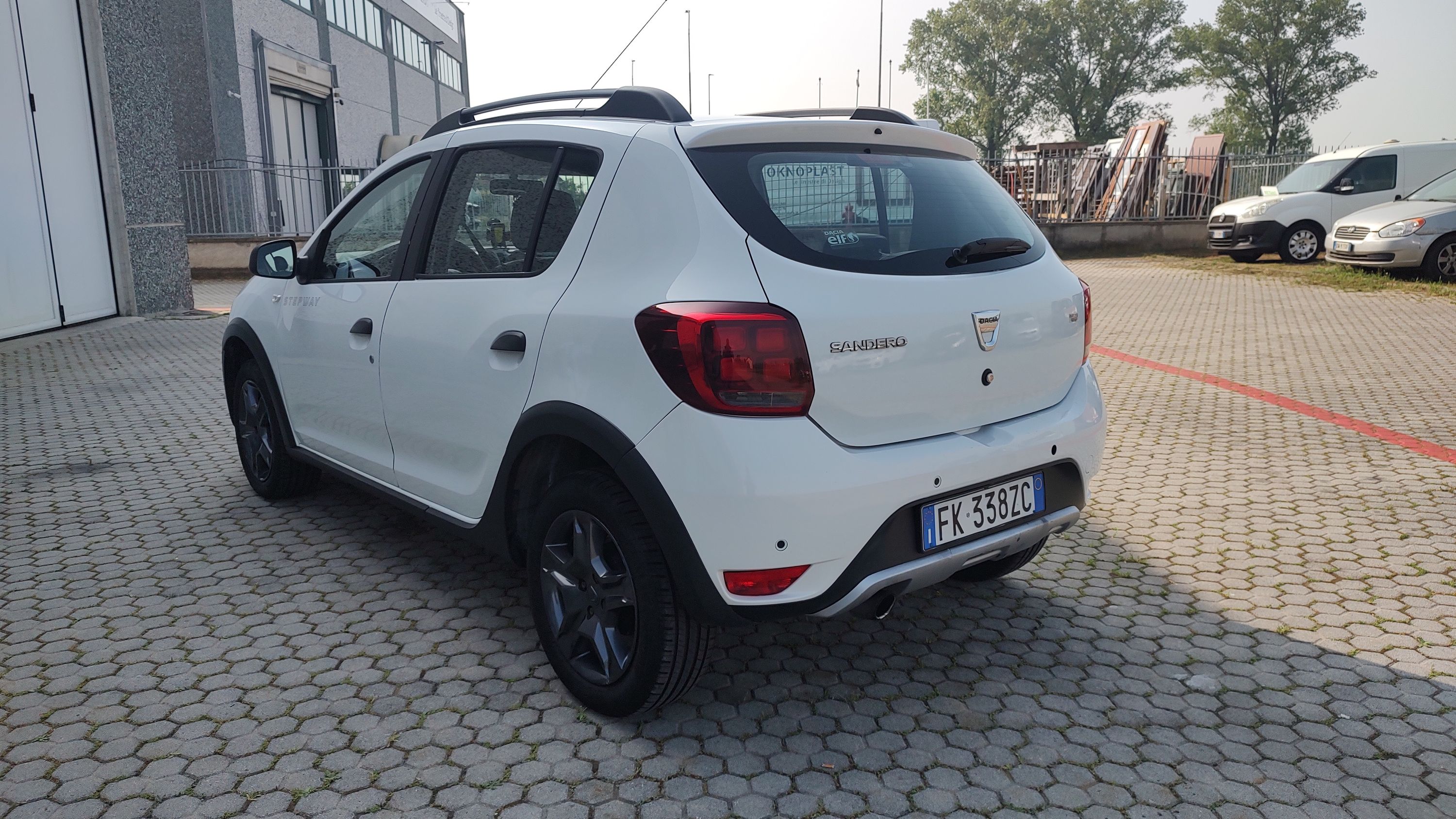 Dacia Sandero Stepway 0.9 tce turbo Gpl s&s 90cv 2017 — foto 3